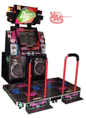  Dance Dance Revolution: あなたのダンス魂を揺さぶるアーケードゲーム！